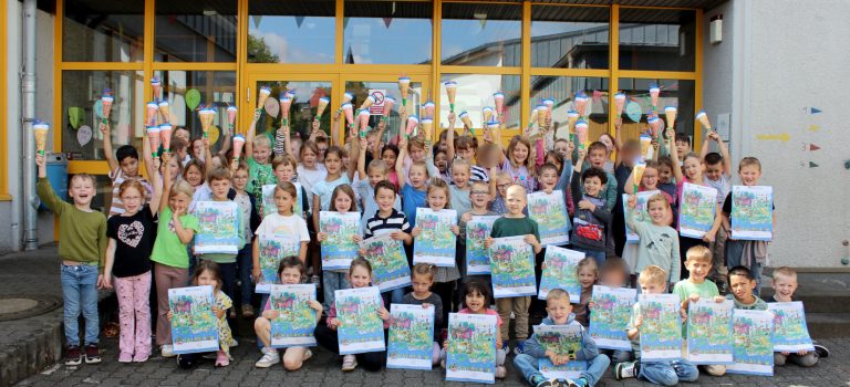 Bunte Überraschung zum Schulstart: DANKE an die Westerwaldbank eG Bunte Überraschung zum Schulstart: DANKE an die Westerwaldbank eG